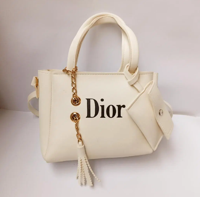 best handbag brands in Pakistan